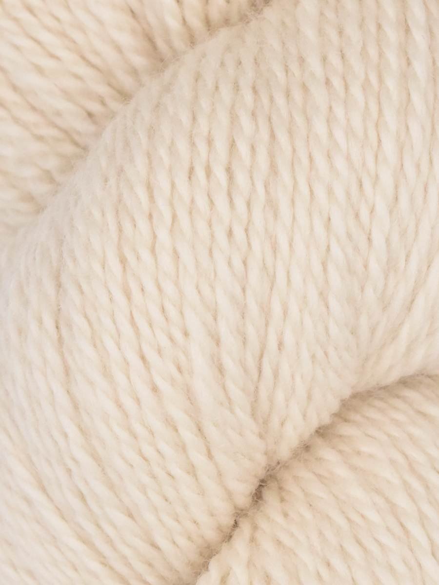 Chusku #04 Crema
