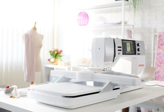 BERNINA 735 Regular (FLOOR DEMO)
