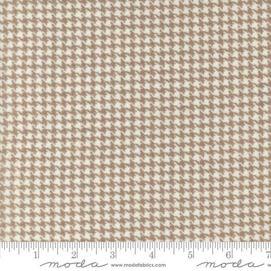 Farmhouse Flan III Cocoa 49276 13F Moda #1
