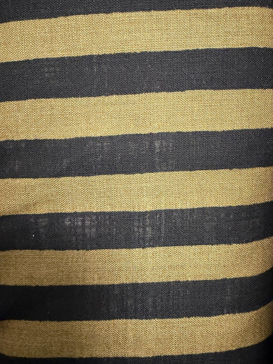 Black/Gold Stripe 40"